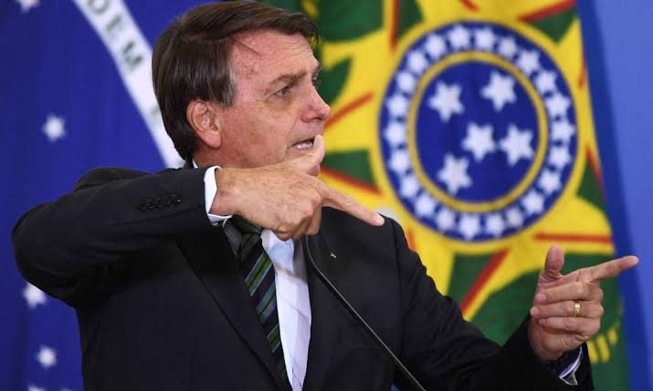 Tentativa de Golpe para Manter Bolsonaro no Poder Fracassa: Conheça 5 Fatores que Explicam o Insucesso.